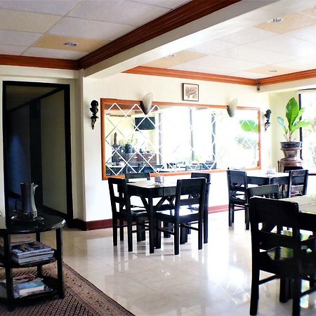 Zen Rooms Vest Grand Suites Bohol Tagbilaran City Bagian luar foto