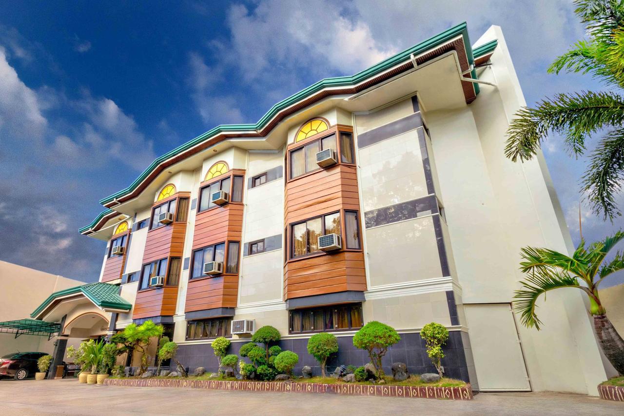 Zen Rooms Vest Grand Suites Bohol Tagbilaran City Bagian luar foto