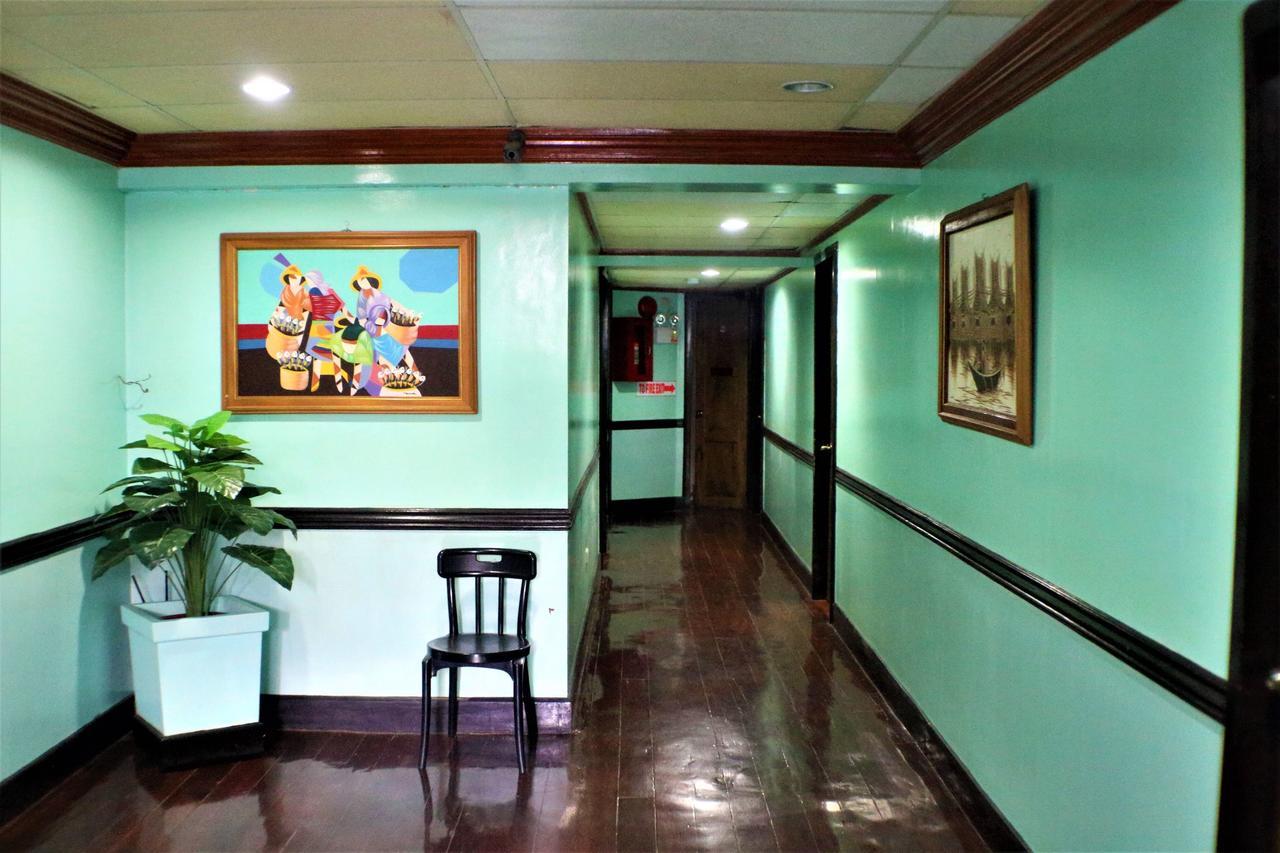 Zen Rooms Vest Grand Suites Bohol Tagbilaran City Bagian luar foto